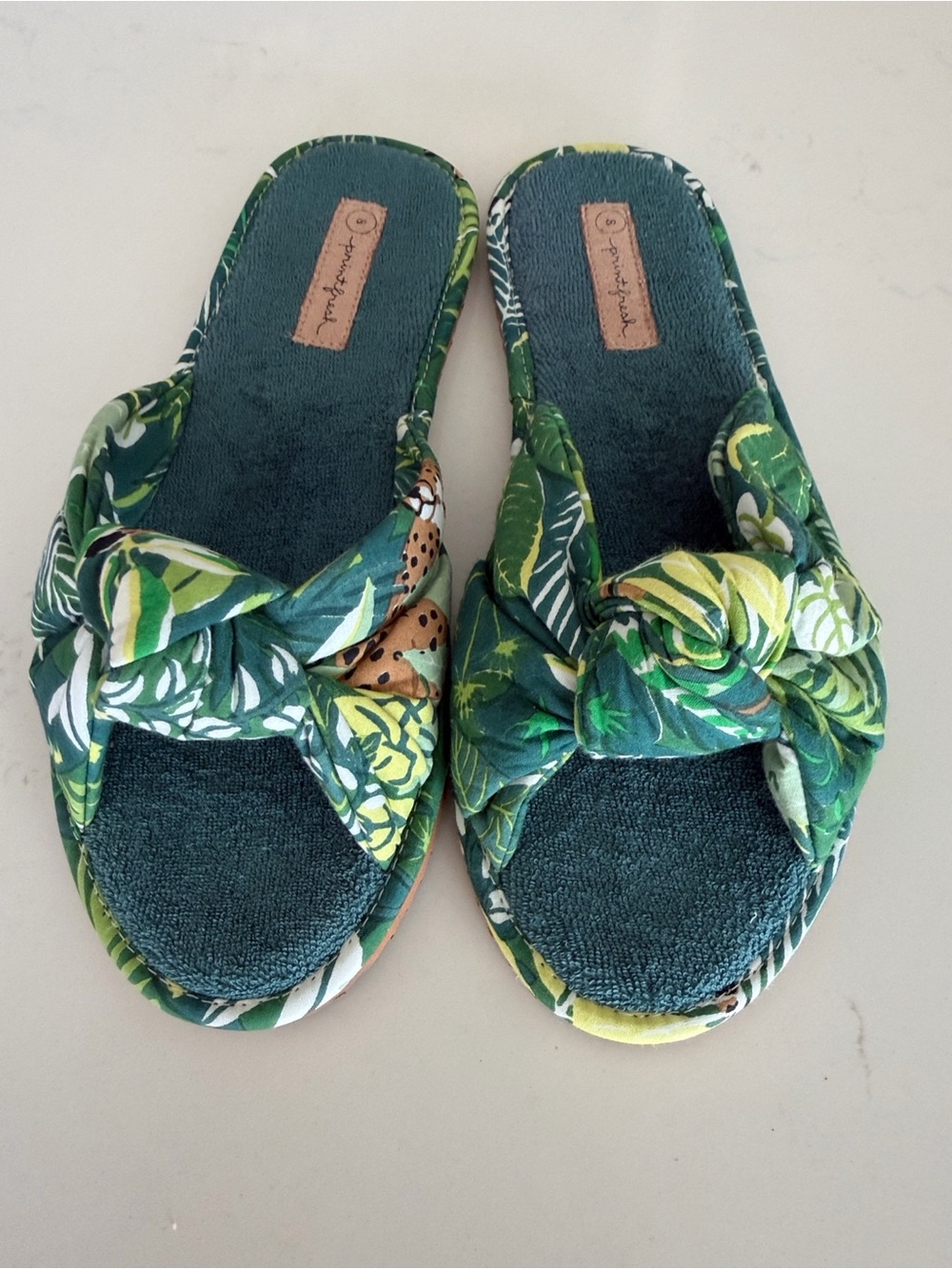 NWT Printfresh Bagheera twisted knot slide slippers sz 8